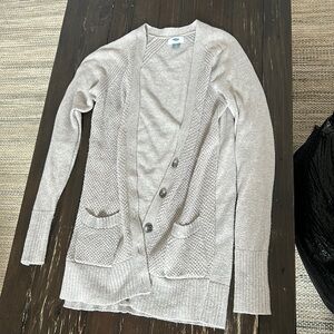 Old navy cardigan